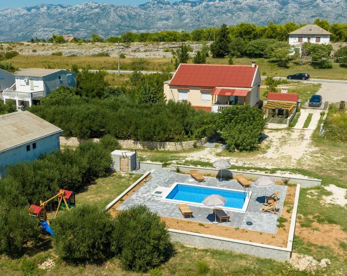 Family Friendly Apartments With A Swimming Pool Rtina - Stosici, Zadar - 21450 Экстерьер фото